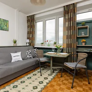 Charming Ludna By Renters Warszawa